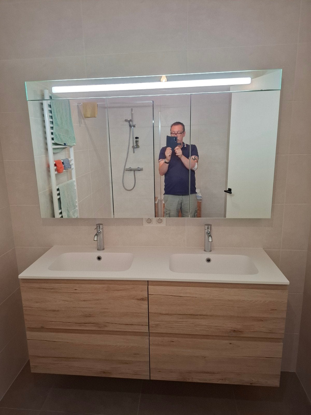 Lavabo en spiegelkast, Ophalen, Spiegelkast