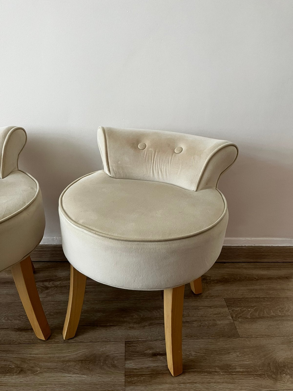Tabouret avec petit dossier, Enlèvement, Utilisé, Bois