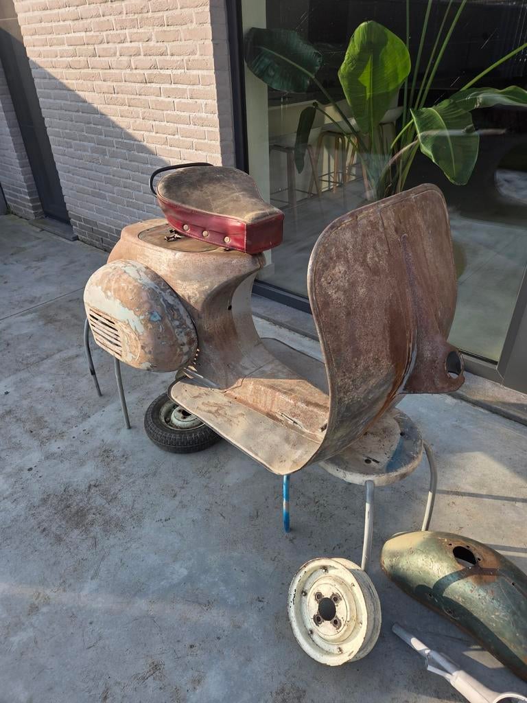 Vespa 125cc 1958, Enlèvement