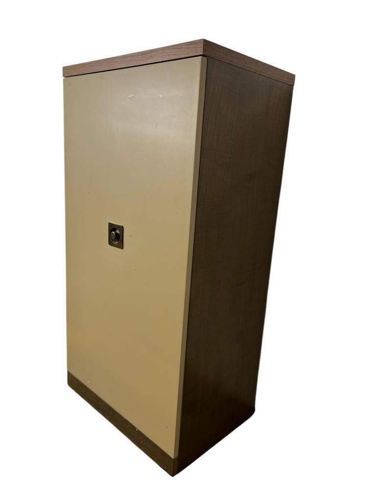 Vintage smalle kast / leggerkast / commode, Ophalen