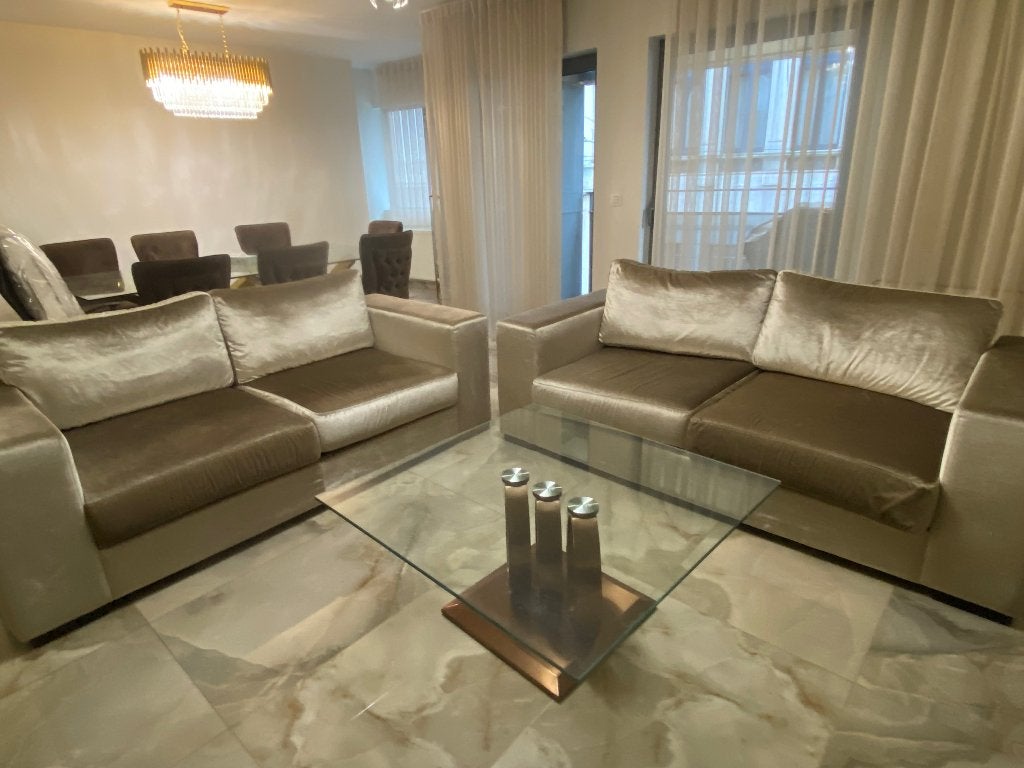 mobilier de salon, Enlèvement