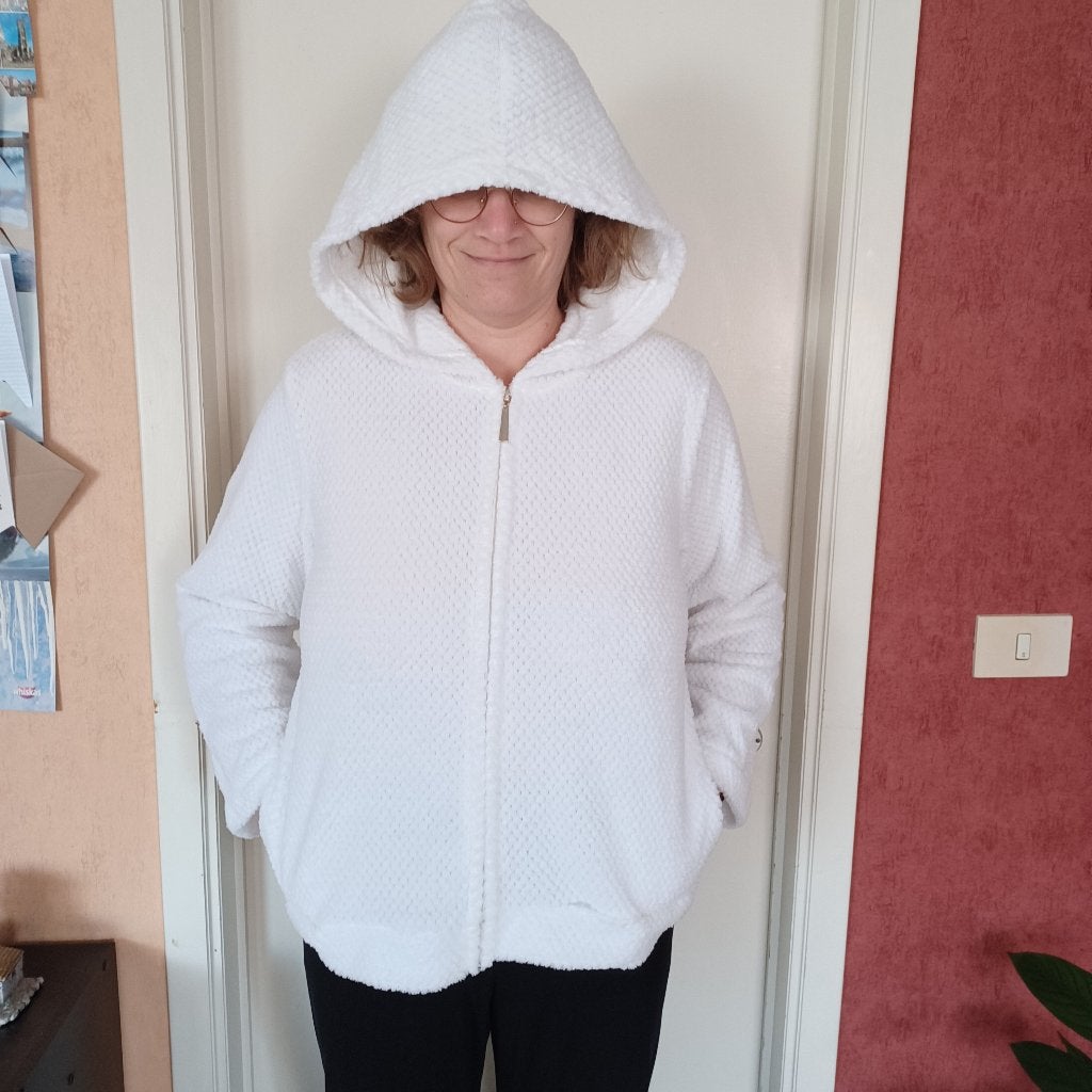 Gilet à capuche en polaire, Vêtements | Femmes, Homewear, Enlèvement ou Envoi, Neuf, Taille 42/44 (L), Blanc