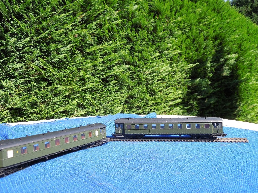 Twee personenauto's van de SNCB/NMBS uit Lilliput/Dacker, Gebruikt, Gelijkstroom of Wisselstroom, Wagon, Ophalen of Verzenden