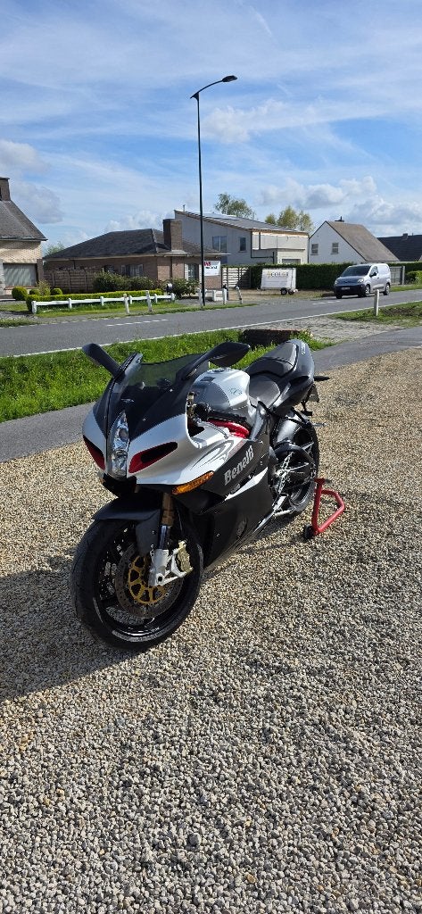 benelli tre 1130 tornado, Sportuitlaat, Motorrijbewijs A, Gebruikt, 3 cilinders
