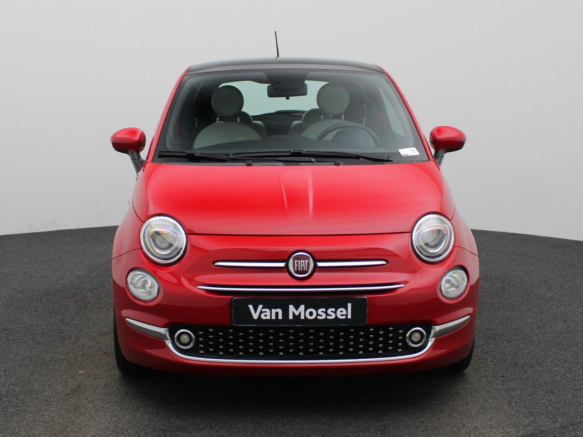 Fiat 500 1.0 Hybrid 70 Dolce Vita, Rouge, 980 kg, Entreprise, 69 ch