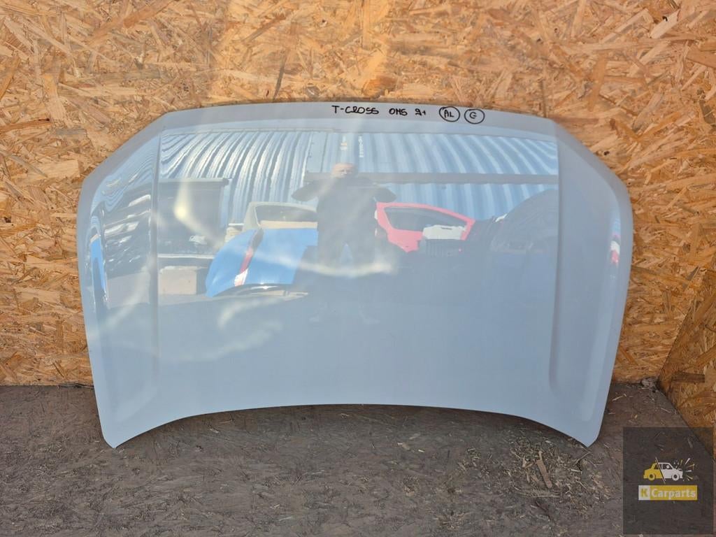 Capot de VW T-Cross, Volkswagen, Volkswagen AG, Vw@volkswagen.de, Utilisé