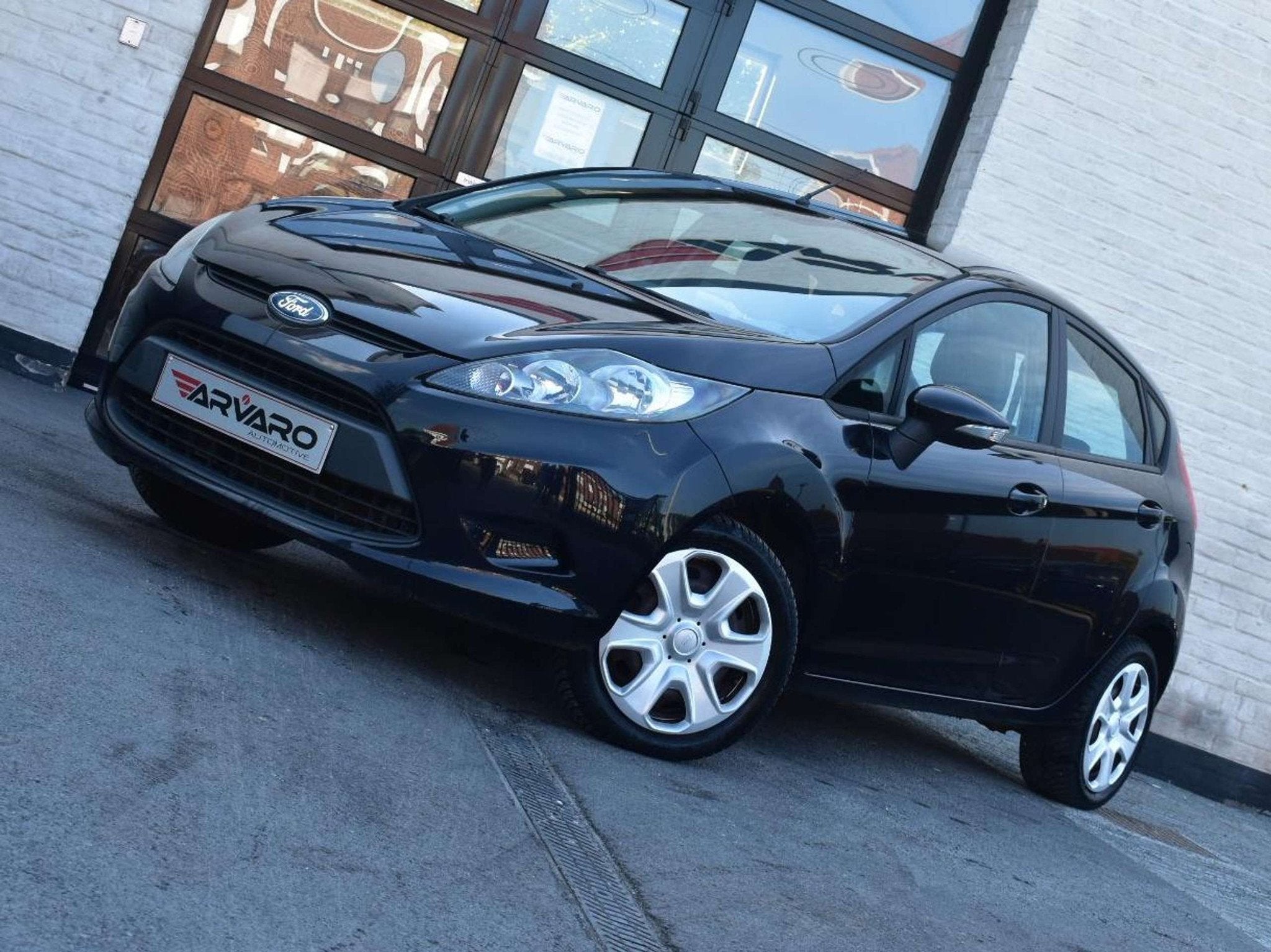 Ford Fiesta 1.25i Titanium / Airco / Verw Zetels / Topstaat, Auto's, Voorwielaandrijving, Stof, Gebruikt, 4 cilinders