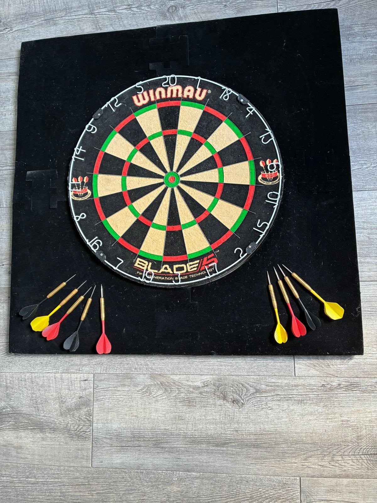Dartbord, Sport en Fitness, Darts, Ophalen, Gebruikt, Dartbord