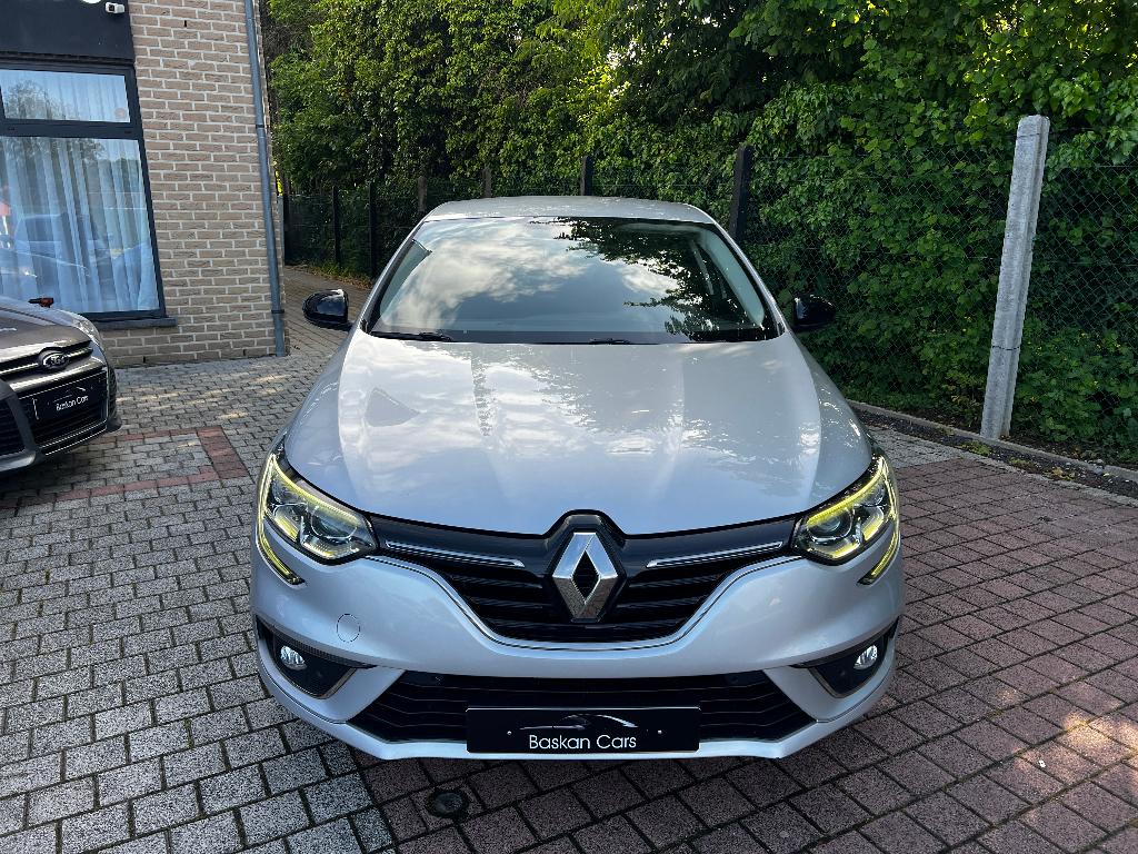 RENAULT MEGANE 1.3TCE/M2020/NAVI/AIRCO/12M GARANTIE, Auto's, Renault, Multifunctioneel stuurwiel, 5 deurs, Zilver of Grijs, 85 kW