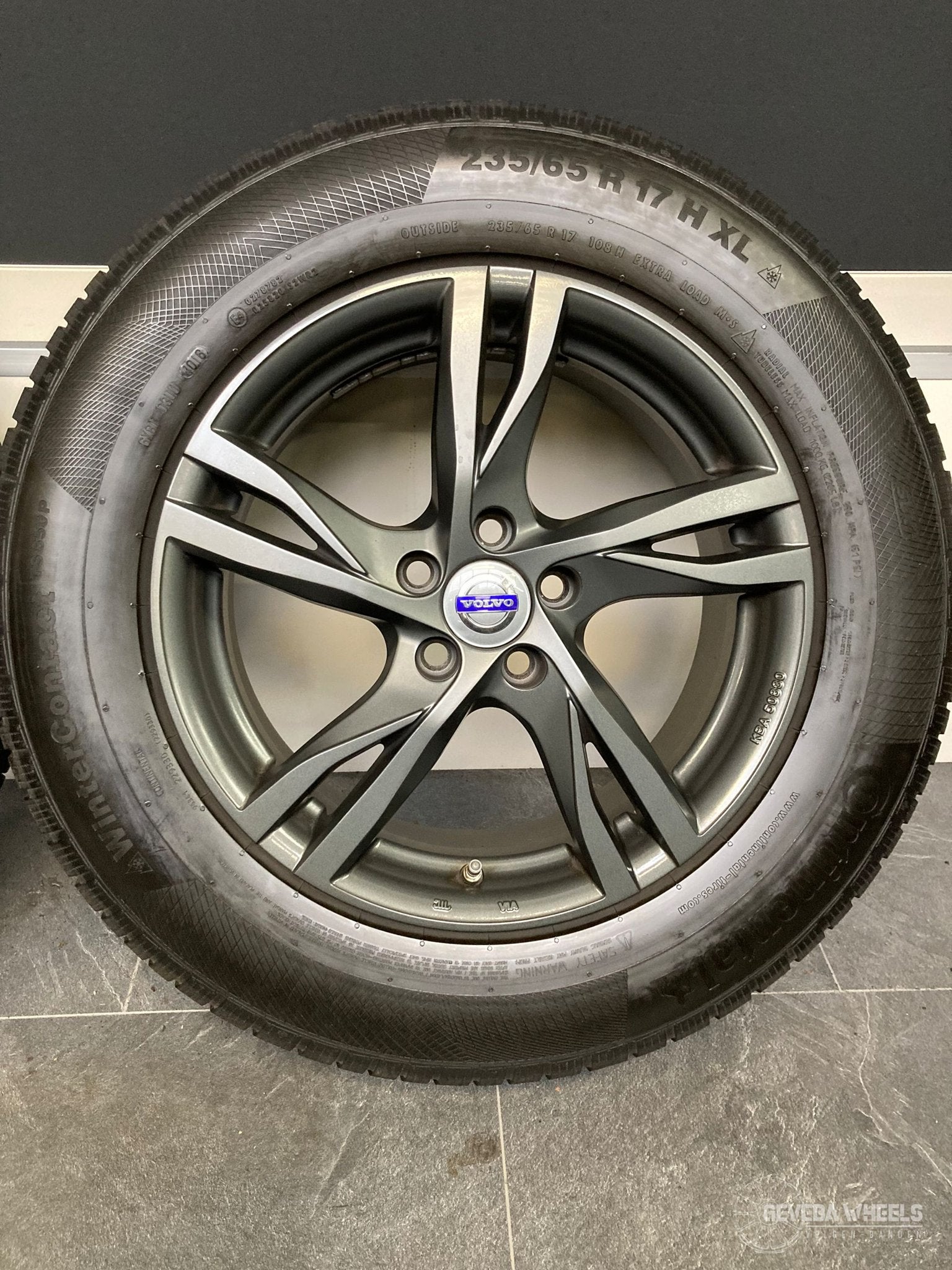 17” Volvo XC60 velgen + winterbanden 5x108 235/65/17 TPMS, Auto-onderdelen, Gebruikt, -, -, Banden en Velgen