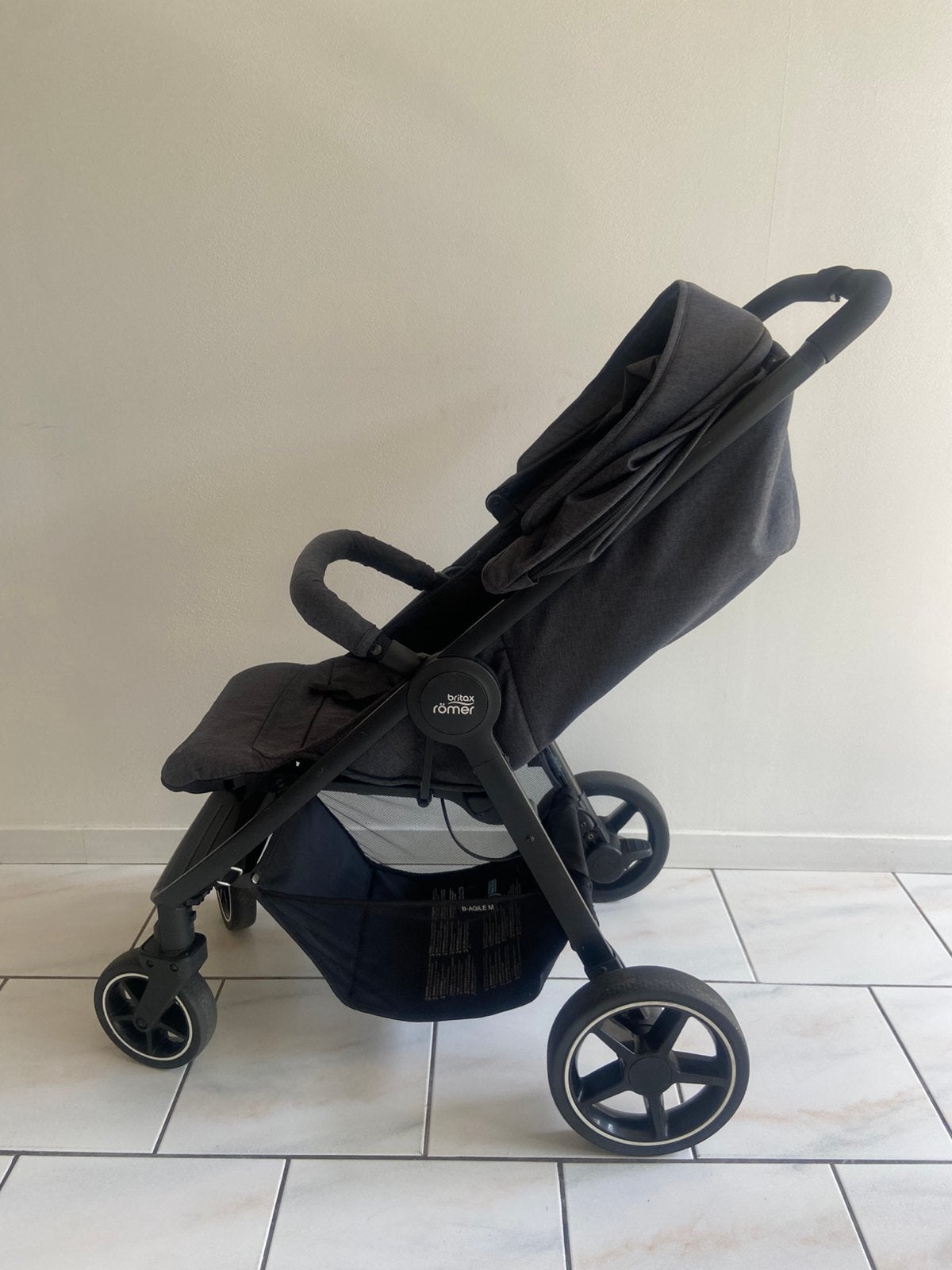Poussette Britax Römer, bon état, Enfants & Bébés, Buggys, Comme neuf, Autres marques, Ombrelle, Enlèvement ou Envoi