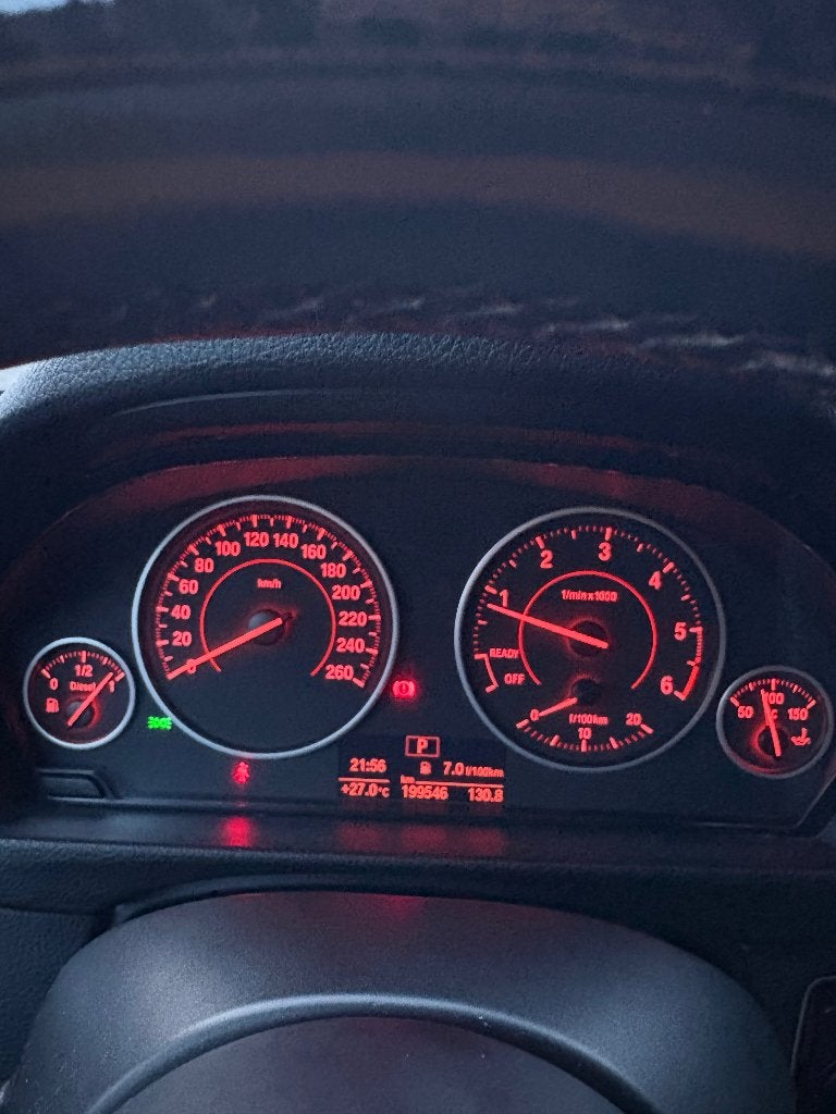 BMW 318d M - Performance, Autos, BMW, Euro 5, Achat, Entretenue par le concessionnaire, Noir