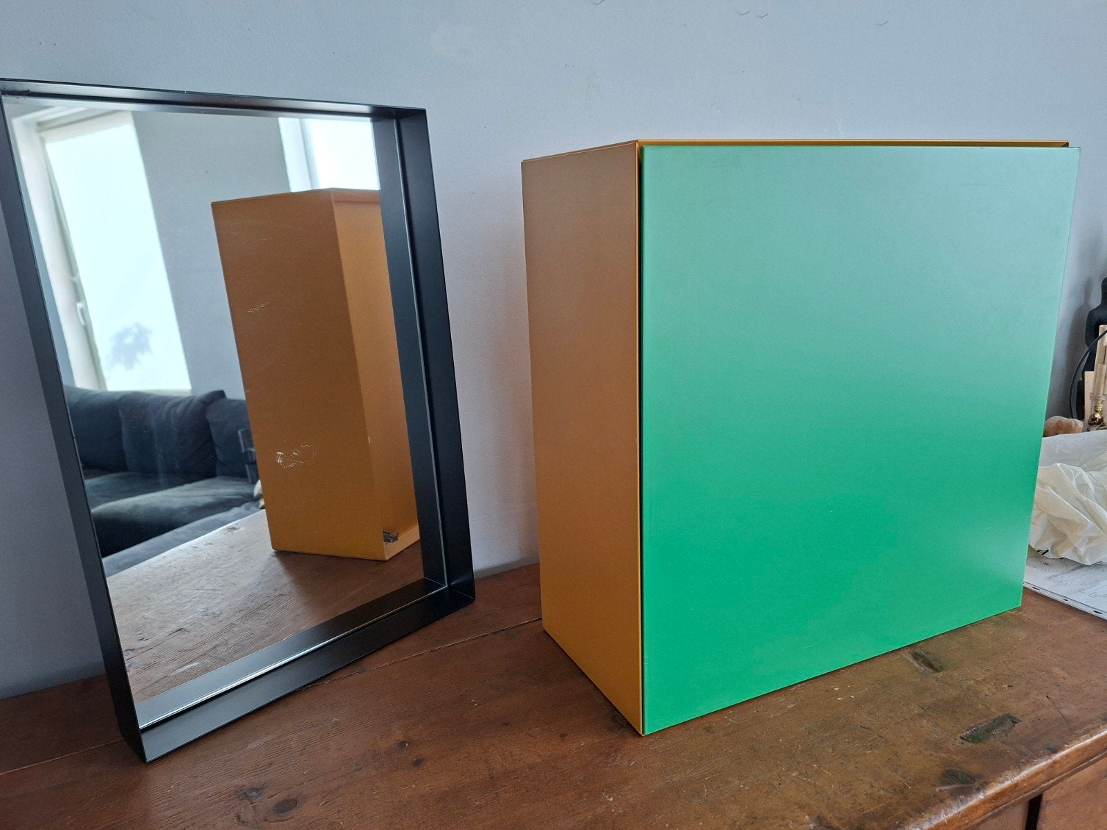 Design spiegel + wandkast, Ophalen