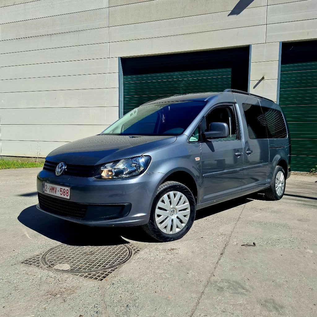 Voiture, Achat, Boîte manuelle, Noir, 5 portes