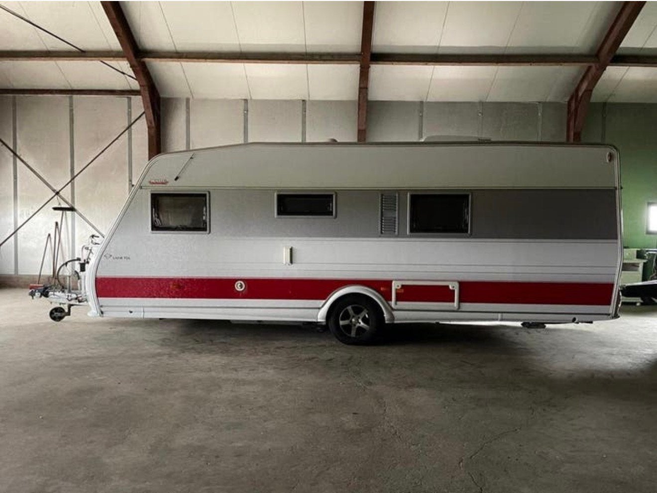 Kabe Safir 2012 met mover, airco en  levelsysteem, Rondzit, Frans bed, Kabe, Particulier