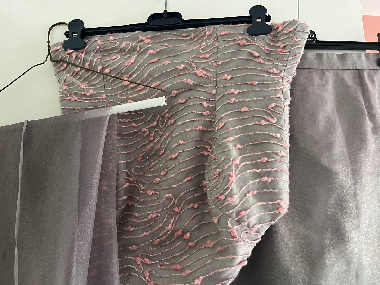 Feestkleding merk Oni Onik Belgium, Kleding | Dames, Gelegenheidskleding, Zo goed als nieuw, Maat 38/40 (M), Grijs, Ophalen
