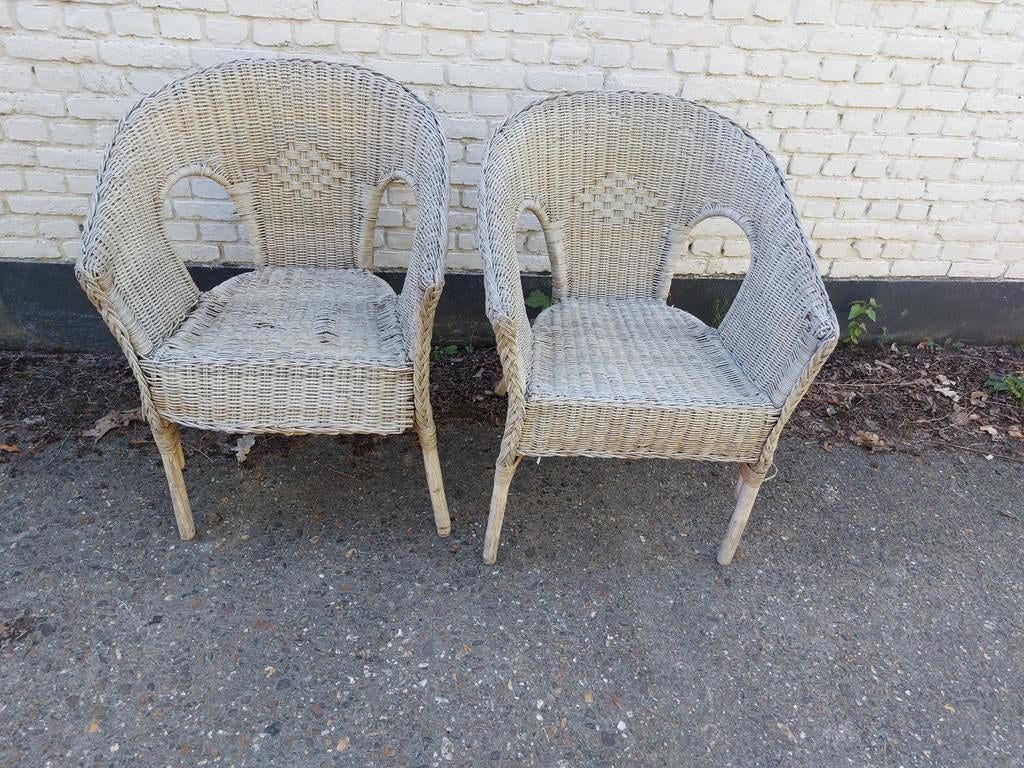2 rotan kuipstoelen / rieten stoelen GRATIS, Huis en Inrichting, Stoelen, Ophalen