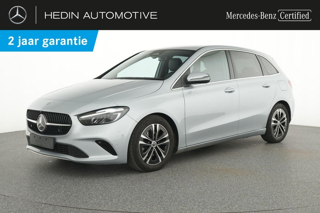 Mercedes-Benz B-klasse 180 D Business Line | Smartphone Inte, 745 kg, Gebruikt, Zwart, 4 cilinders