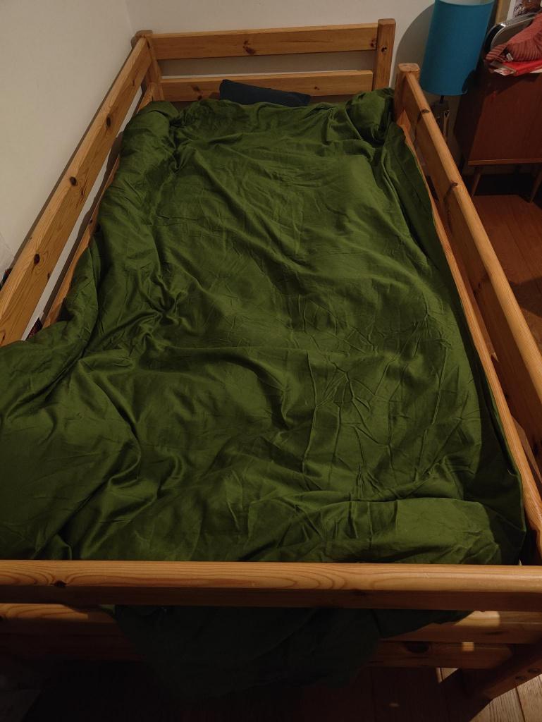 Lit Flexa 2004 (lire description), Enlèvement, Utilisé, Matelas