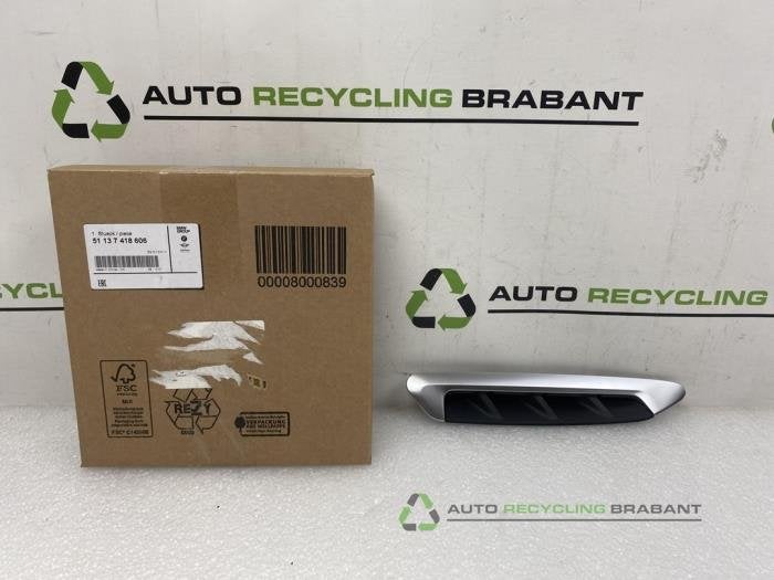 Bande décorative d'un BMW X3, -, 3 mois de garantie, Utilisé, -