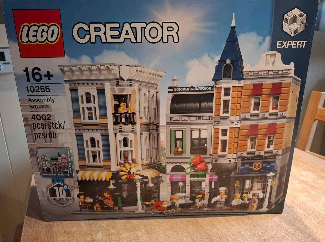 Lego assembly square 10255, Kinderen en Baby's, Speelgoed | Duplo en Lego, Ophalen, Lego