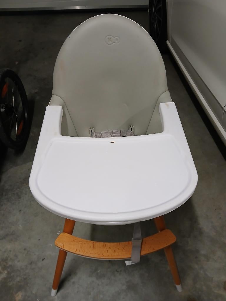 Kinderkraft evoluerende kinderstoel, Kinderen en Baby's, Kinderstoelen, Ophalen, Gebruikt, Meegroeistoel, Gordel(s)