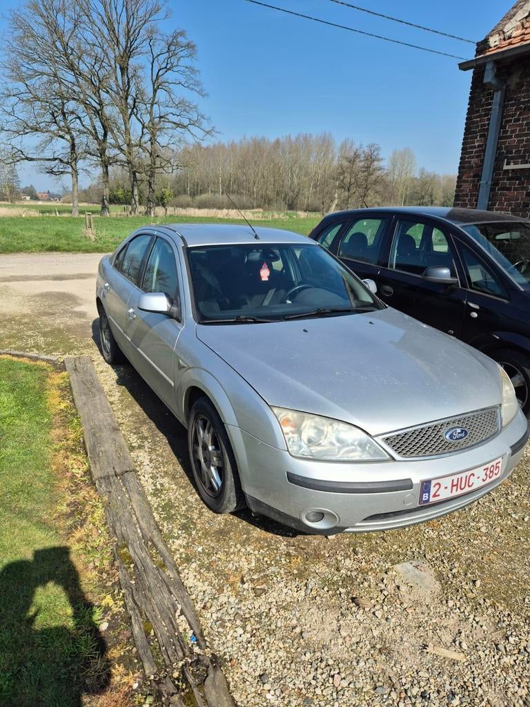 Ford Mondéo 2.0, Enlèvement, Ford