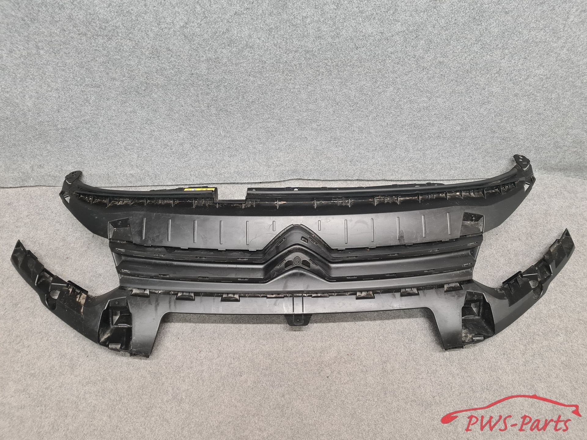 CITROEN BERLINGO IV 4 GRILL ORIGINEEL, Auto-onderdelen, Gebruikt, -, -, Ophalen of Verzenden