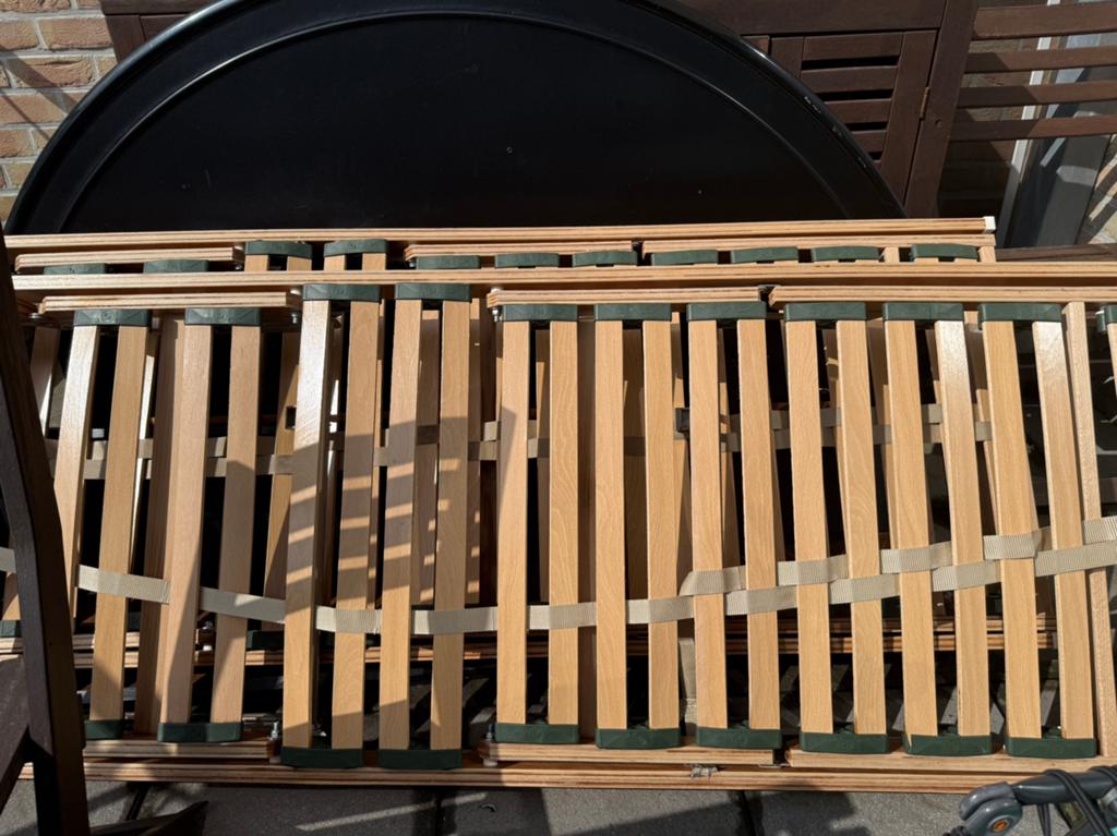 A donner 2 sommiers de 70 cm, Enlèvement, Comme neuf, 80 cm