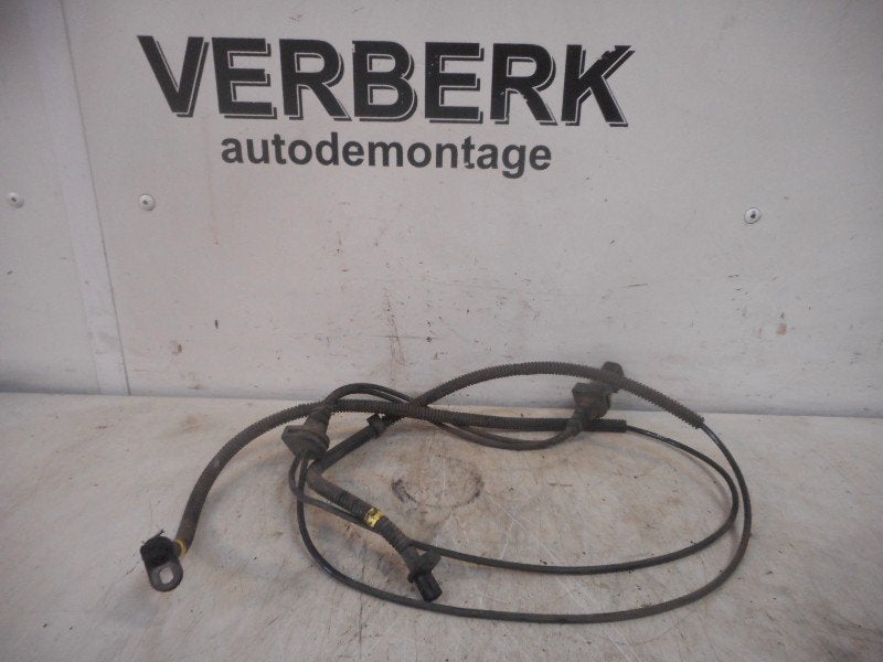 ABS SENSOR ACHTER Ford Fiesta 5 (JD / JH) (01-2001/12-2009), Gebruikt, Henry-Ford-Straße  1
50735  Köln, DE, Ford-Werke GmbH, Kunden@ford.com