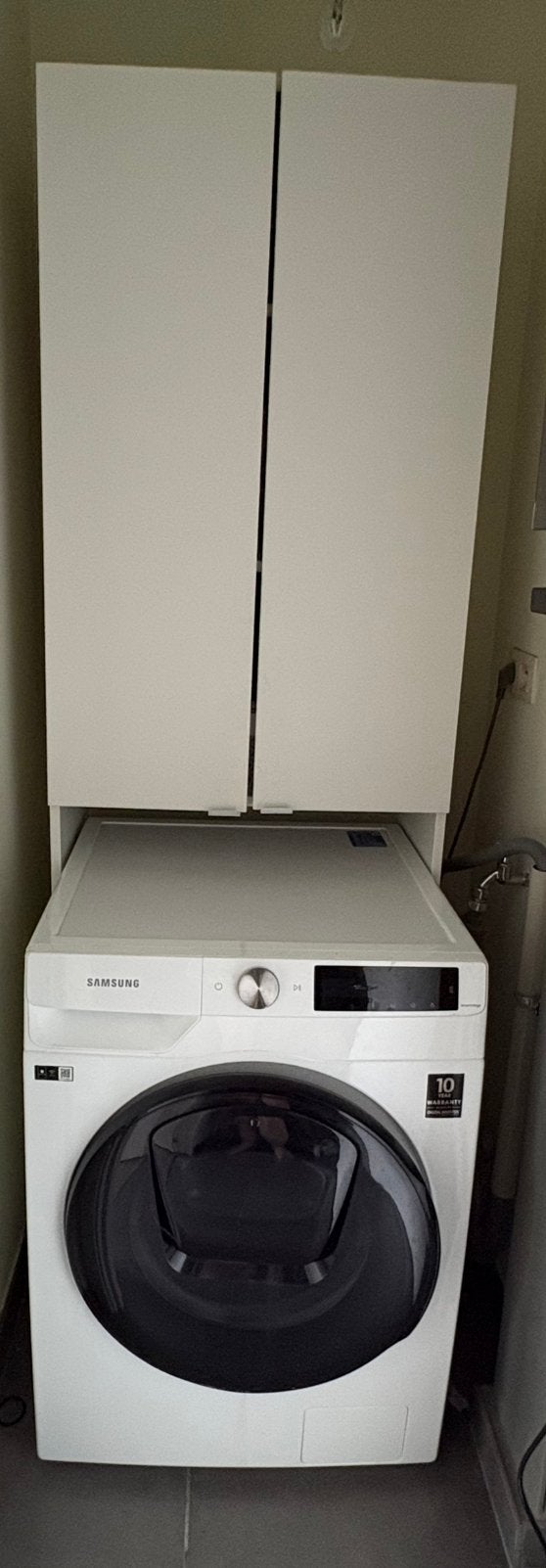 Kast voor wasmachine, Elektronische apparatuur, Was-droogcombinaties, Ophalen, Zo goed als nieuw