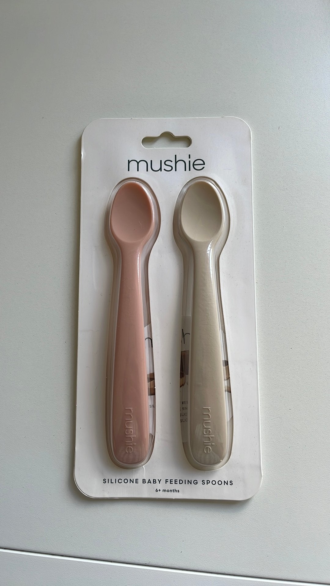 Babylepels mushie, Ophalen, Nieuw