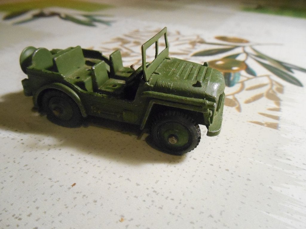 Dinky toys austin champ, Enlèvement ou Envoi, Utilisé, Voiture, Dinky Toys