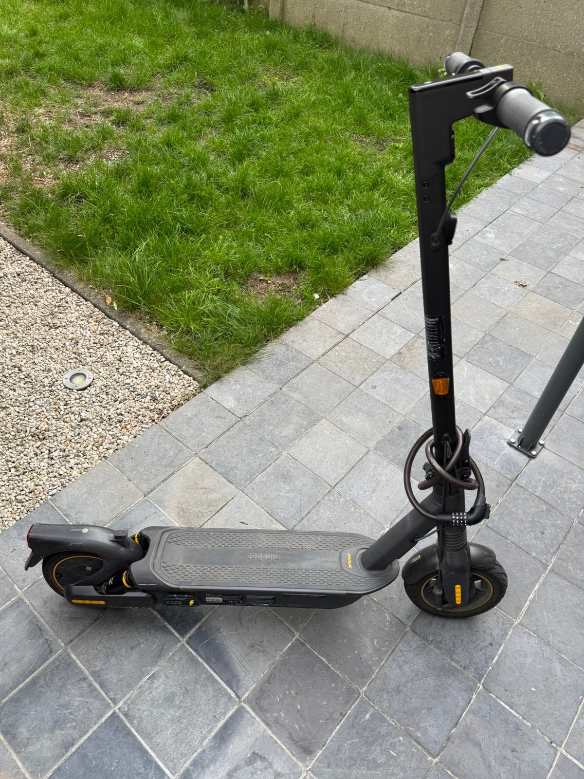 Ninebot G2 Max, Vélos & Vélomoteurs, Enlèvement, Utilisé, Step électrique (E-scooter), Ninebot