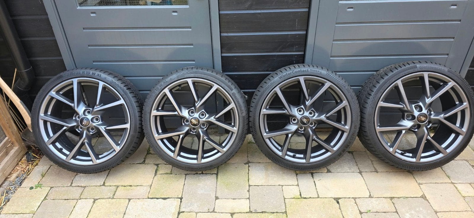 Ford Focus MK4 19 inch ST winterwielen te koop, Gebruikt, Winterbanden, 235 mm, Band(en)