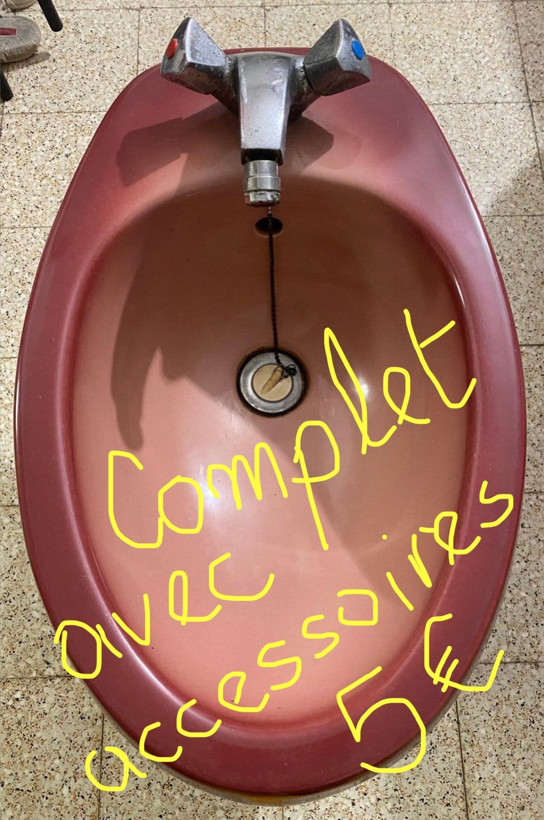 Bidet complet, avec tous les accessoires, prix : 5€, Maison & Meubles, Enlèvement ou Envoi, Comme neuf