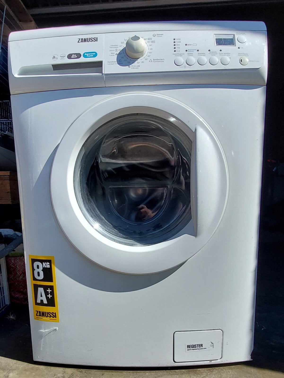 Zanussi, Electroménager, 6 à 8 kg, Enlèvement, Utilisé, 1200 à 1600 tours