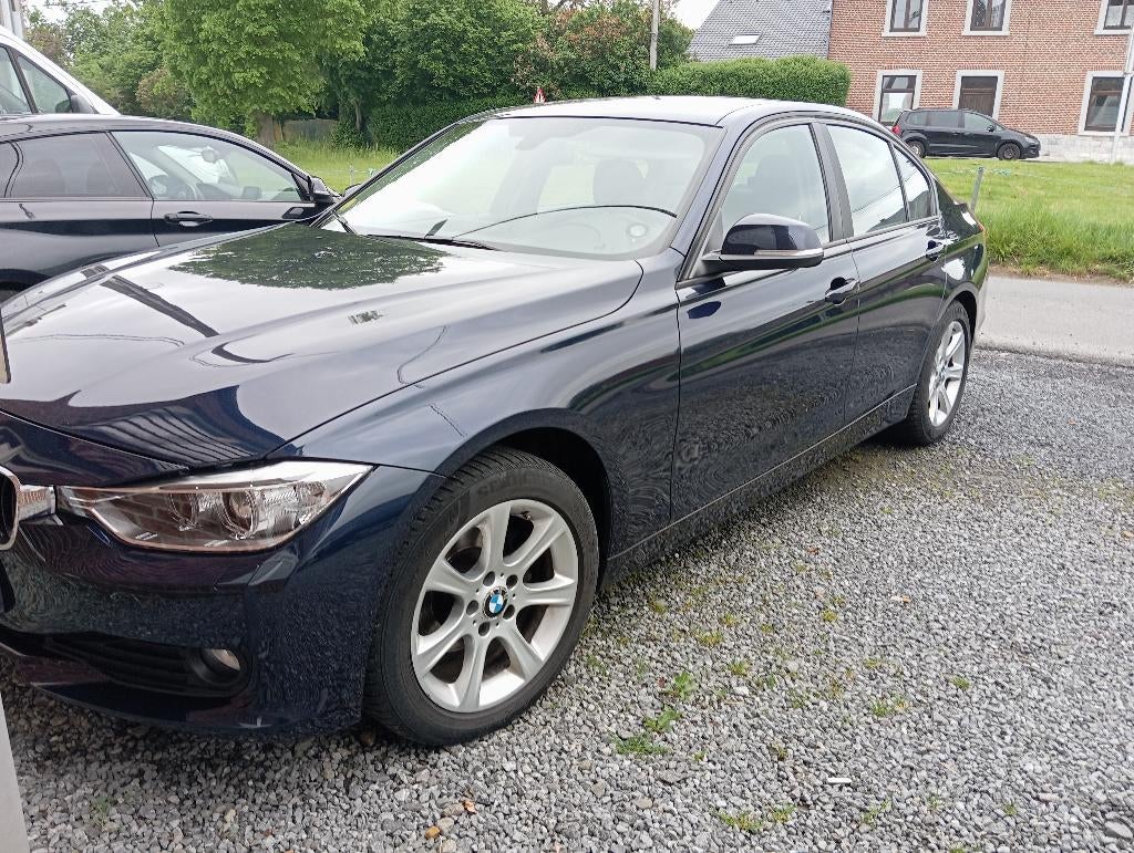 Bmw 3, Euro 5, Boîte manuelle, Particulier, Bleu