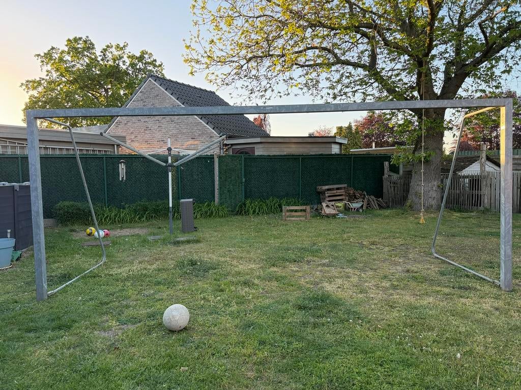 Goal zonder net- 2mx5m, Sport en Fitness, Voetbal, Ophalen, Zo goed als nieuw