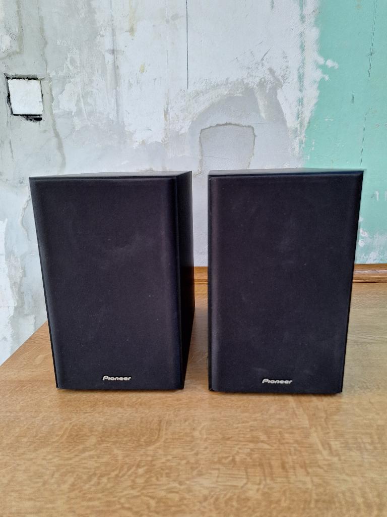 luidsprekers, Zo goed als nieuw, Minder dan 60 watt, Front, Rear of Stereo speakers, Ophalen