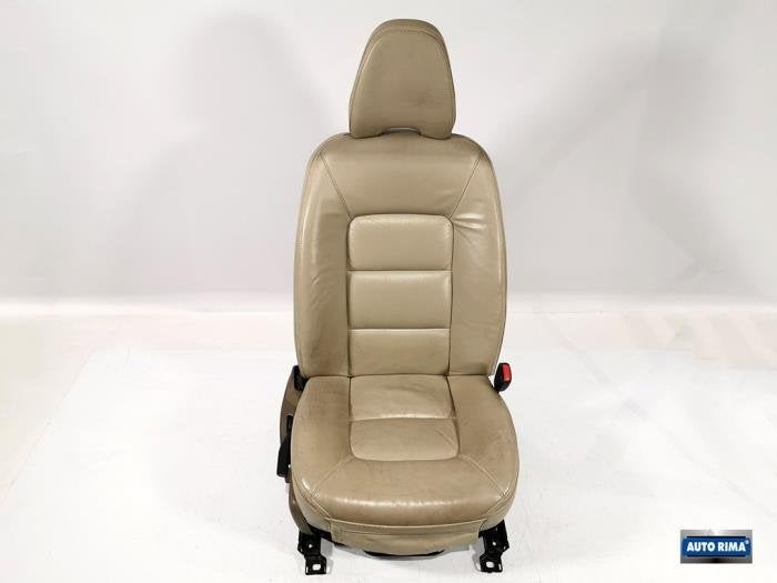 Siège droit d'un Volvo XC70, -, 3 mois de garantie, -, -