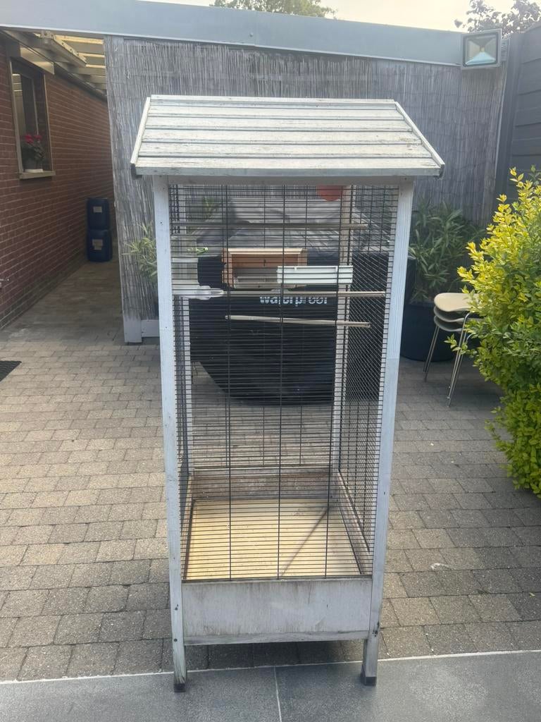 Cage en bois Ferplast blanc-gris, Animaux & Accessoires, Enlèvement, Utilisé, Bois, Cage à oiseaux