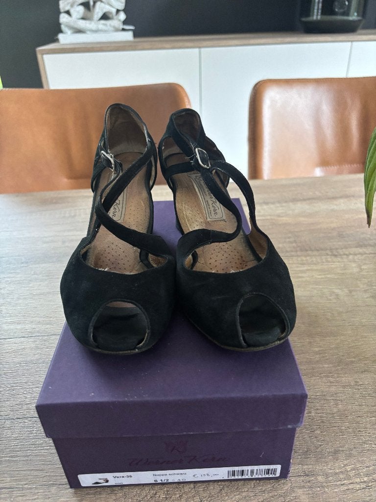 Dames dansschoenen, Ophalen, Zwart, Dansschoenen, Gedragen