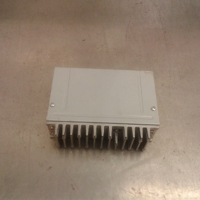 AUDIO VERSTERKER Prius (ZVW3) (|8610047100|1460012370B101|), Gebruikt, Toyota