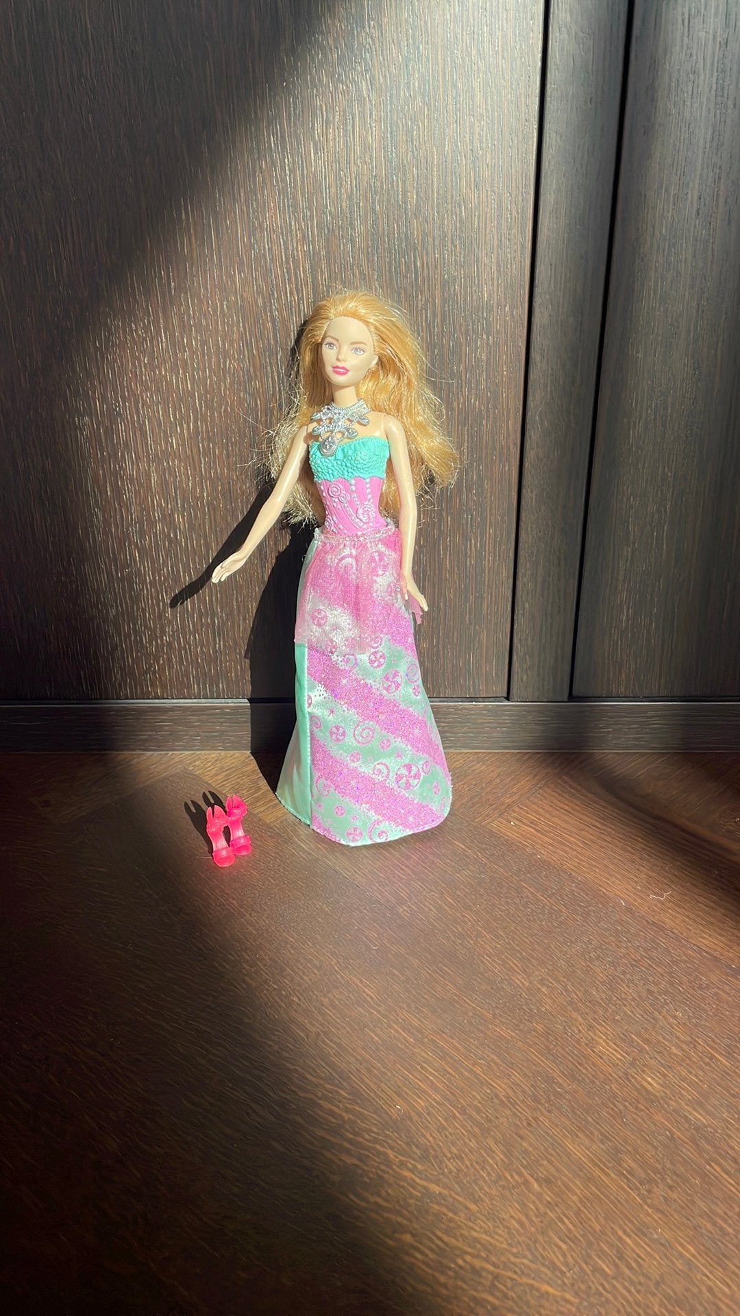 Blauw met rosé glitter barbie, Ophalen, Gebruikt, Barbie