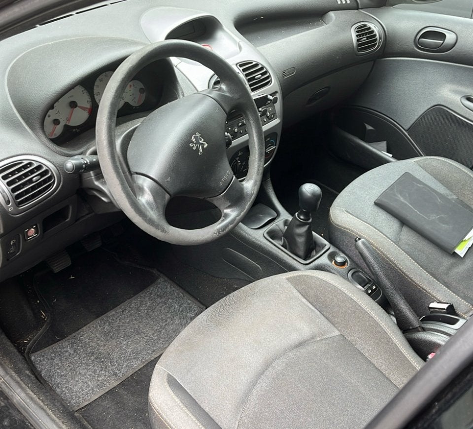 Peugeot, Auto's, Peugeot, Voorwielaandrijving, Euro 5, Stof, Zwart