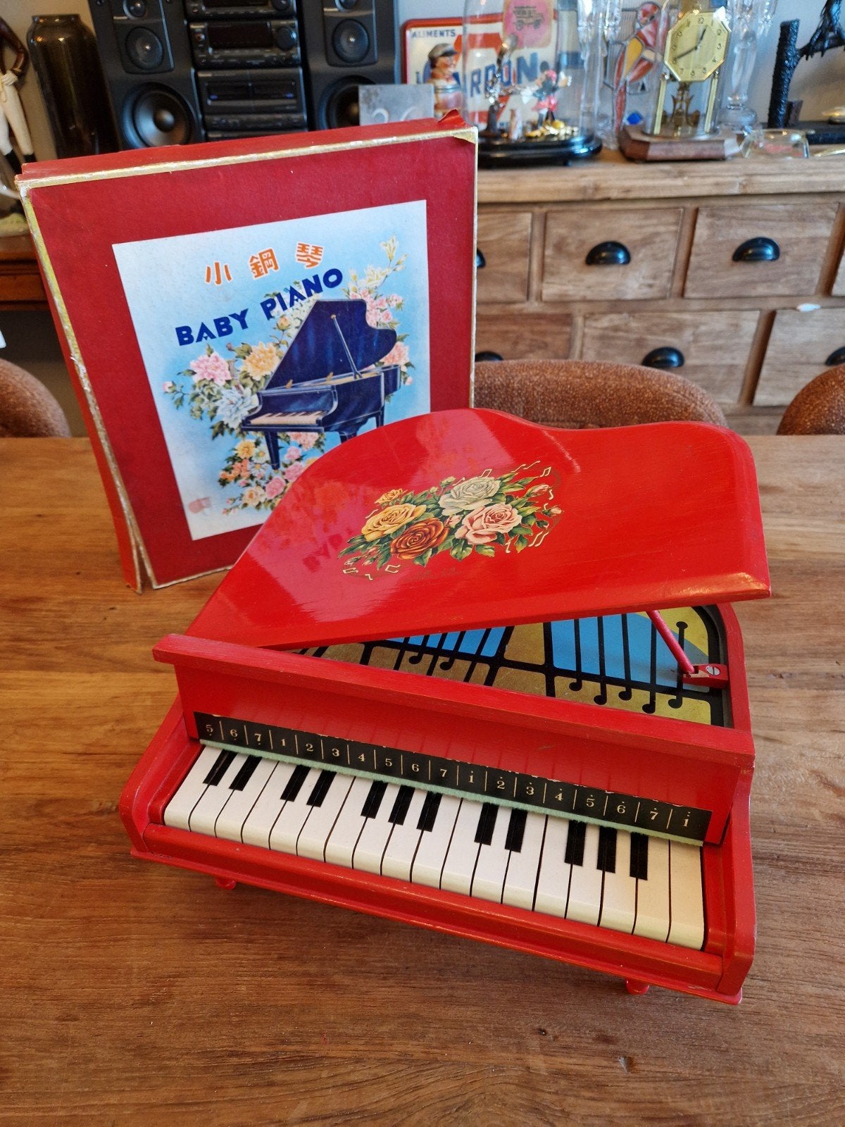 Vintage kleine houten speelgoed baby piano Shanghai China, Antiek en Kunst, Ophalen of Verzenden