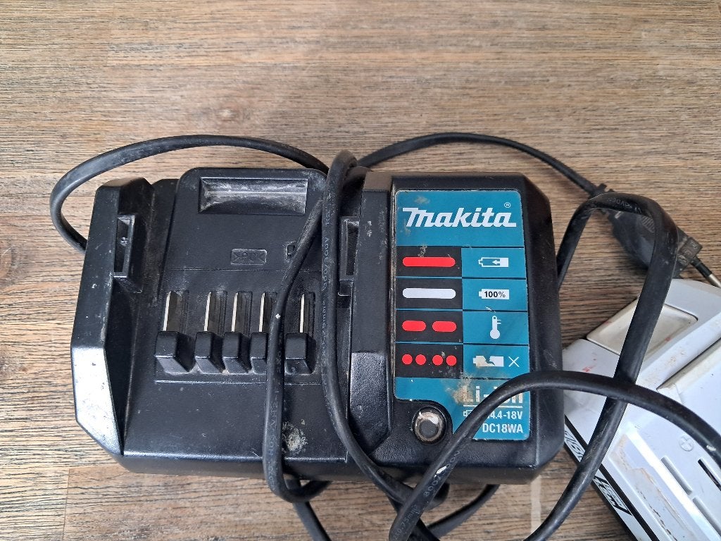 Batterie Makita, Enlèvement, Utilisé, Autres types