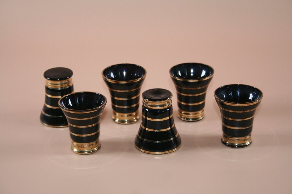 Boom art deco Hyalite glazen likeurset, Ophalen