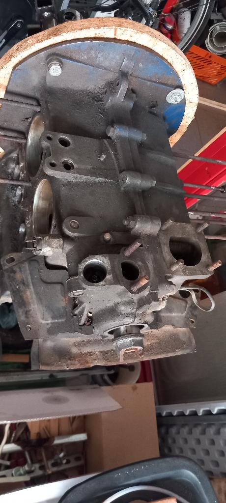2 vw kever motoren 1 Industrie type 126 & 1 H1500CC, Enlèvement, Utilisé, Volkswagen
